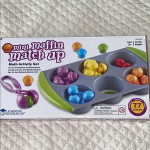 mini muffin match up